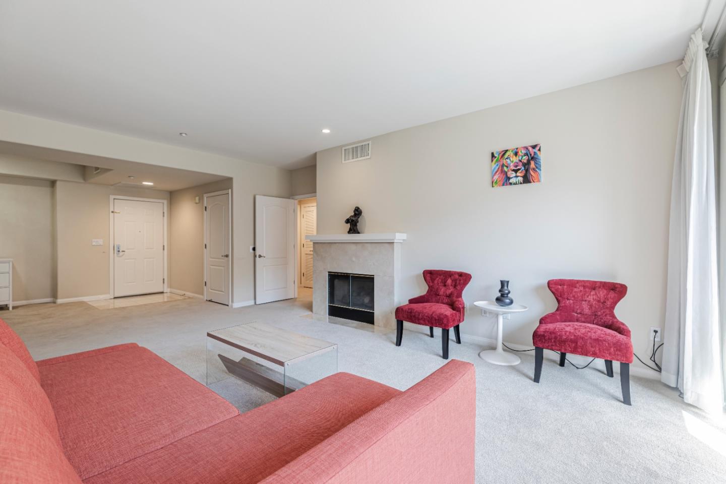 Detail Gallery Image 3 of 23 For 130 E San Fernando St #405,  San Jose,  CA 95112 - 2 Beds | 2 Baths