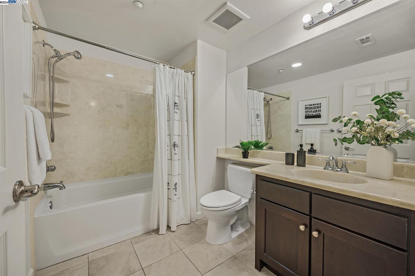 Detail Gallery Image 11 of 18 For 49002 Cinnamon Fern #204,  Fremont,  CA 94539 - 2 Beds | 2 Baths