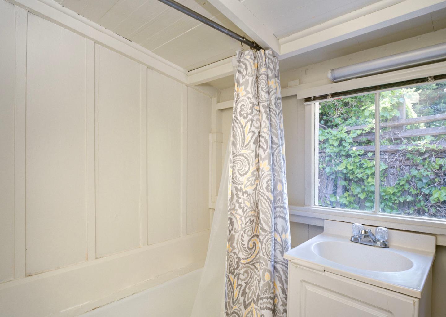 3934 Camino Real, Carmel, CA, 93921