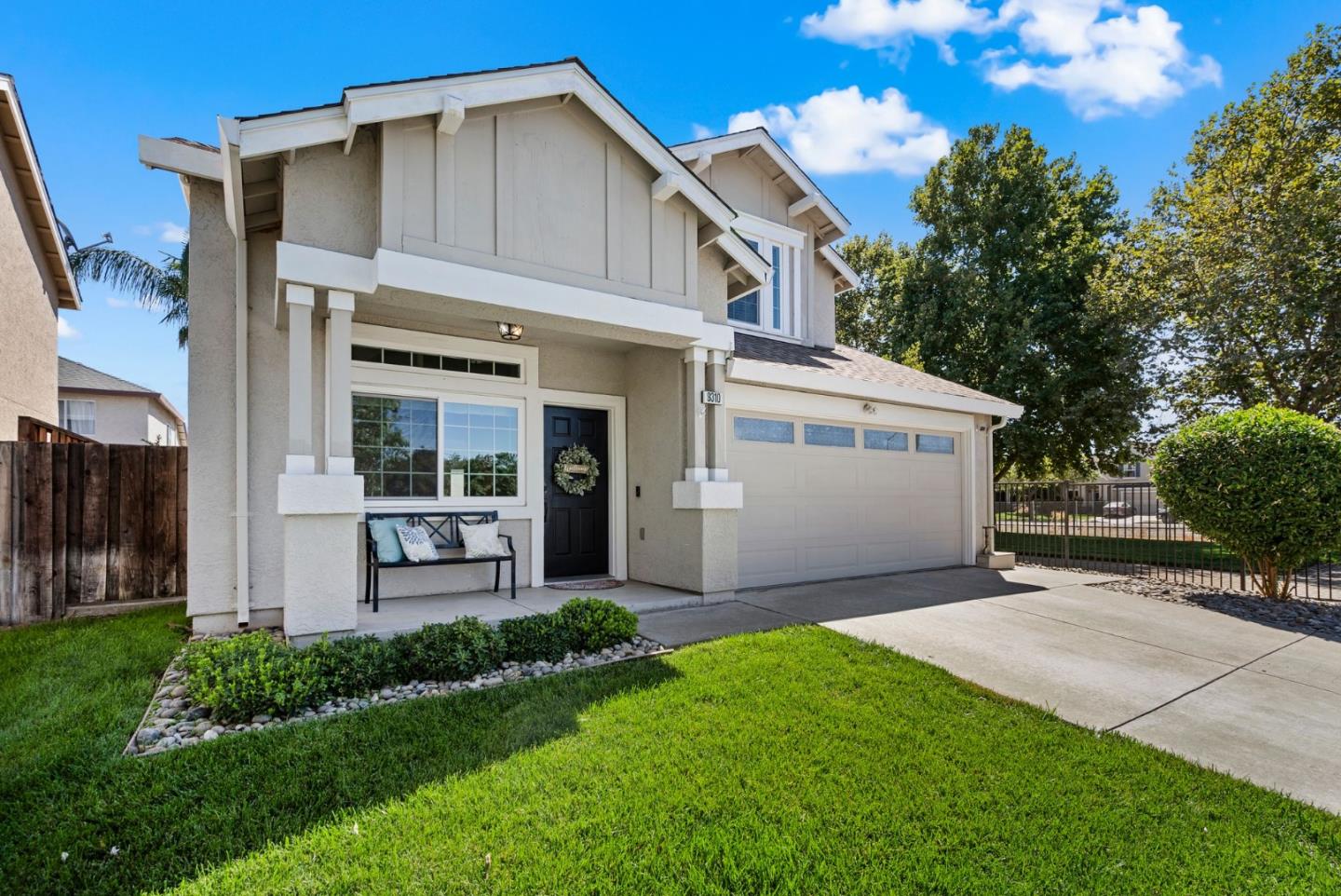 Detail Gallery Image 1 of 30 For 9310 Hirasaki, Gilroy,  CA 95020 - 3 Beds | 2/1 Baths