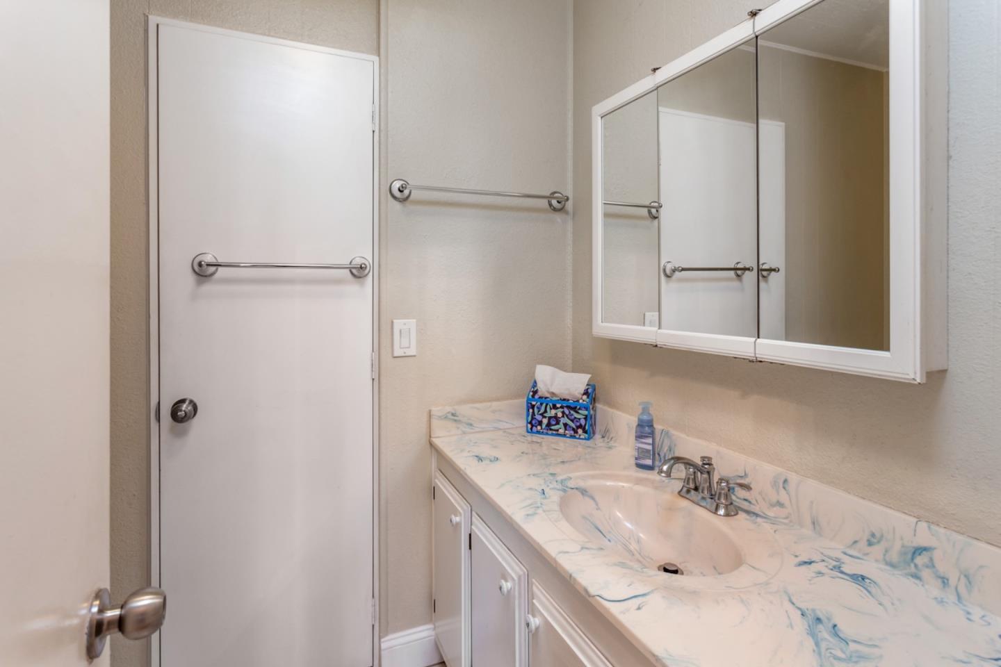 Detail Gallery Image 10 of 32 For 43 Palomar Real #43,  Campbell,  CA 95008 - 3 Beds | 2 Baths