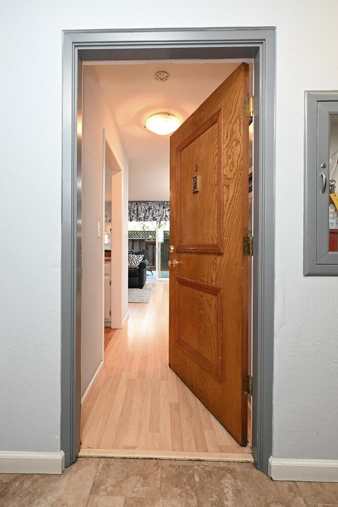 Detail Gallery Image 21 of 21 For 3090 Los Prados St #2,  San Mateo,  CA 94403 - 0 Beds | 1 Baths