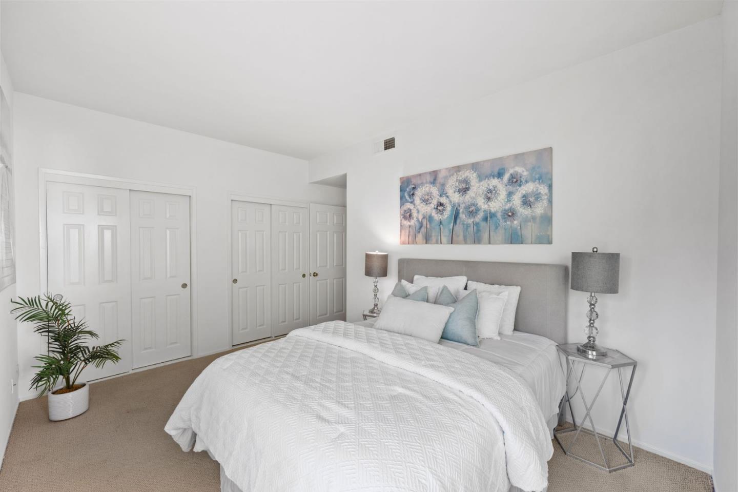 Detail Gallery Image 30 of 39 For 1230 Sharon Park Dr #54,  Menlo Park,  CA 94025 - 2 Beds | 2 Baths