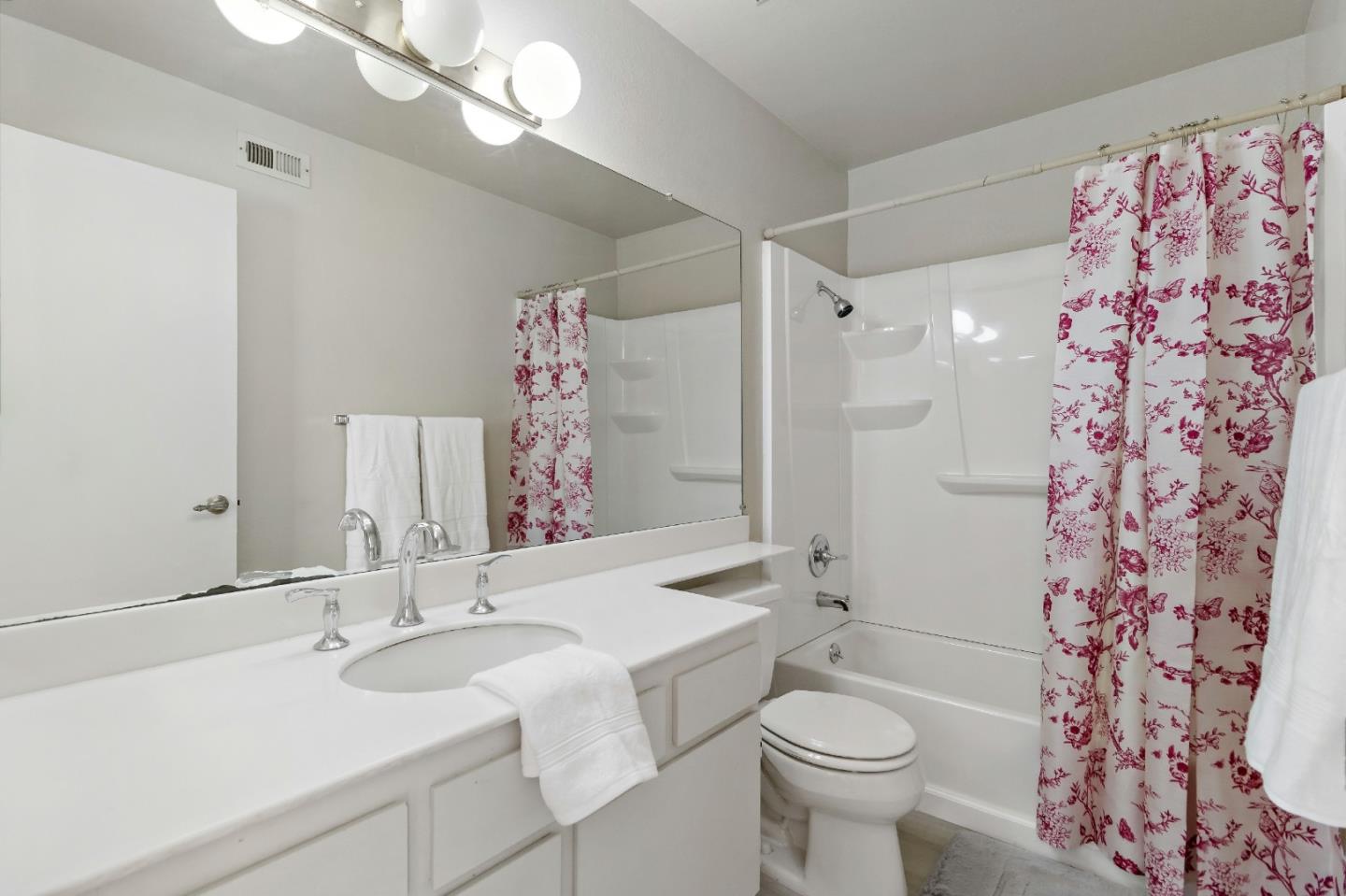 Detail Gallery Image 44 of 56 For 1257 Bracebridge Ct, Campbell,  CA 95008 - 2 Beds | 2/1 Baths