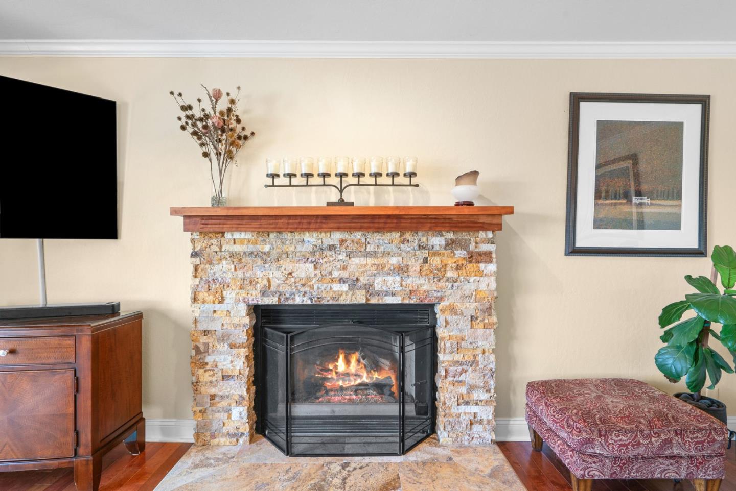 Detail Gallery Image 8 of 34 For 206-B California St, Santa Cruz,  CA 95060 - 3 Beds | 2 Baths