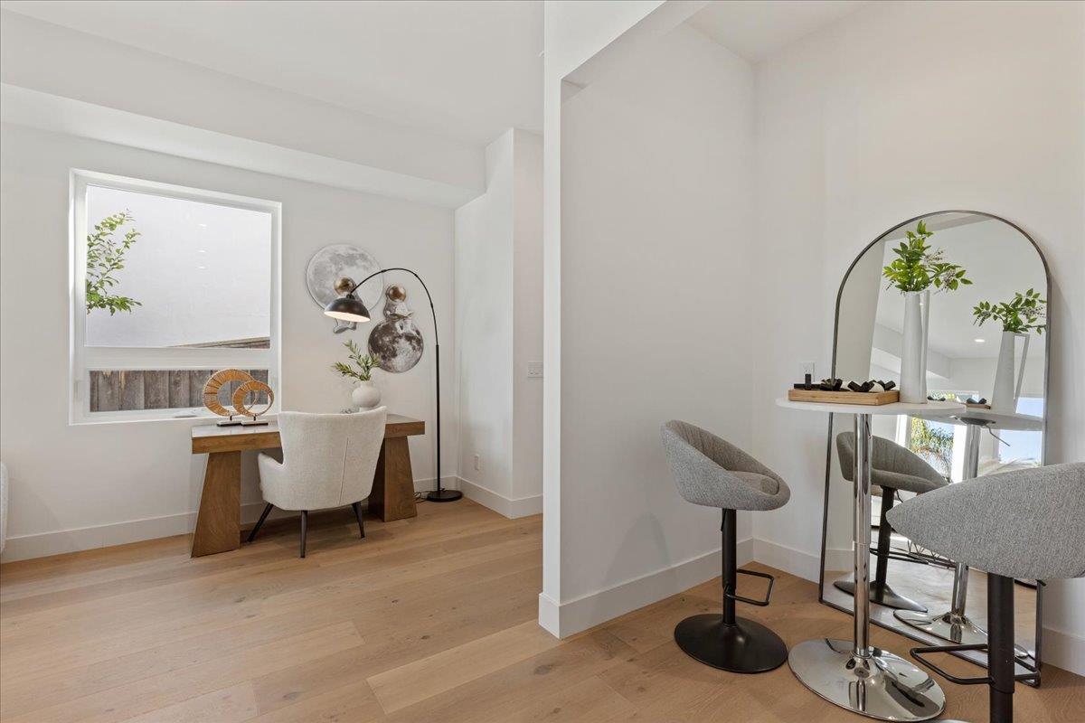 Detail Gallery Image 37 of 82 For 61 Hilltop Dr, San Carlos,  CA 94070 - 5 Beds | 4/2 Baths