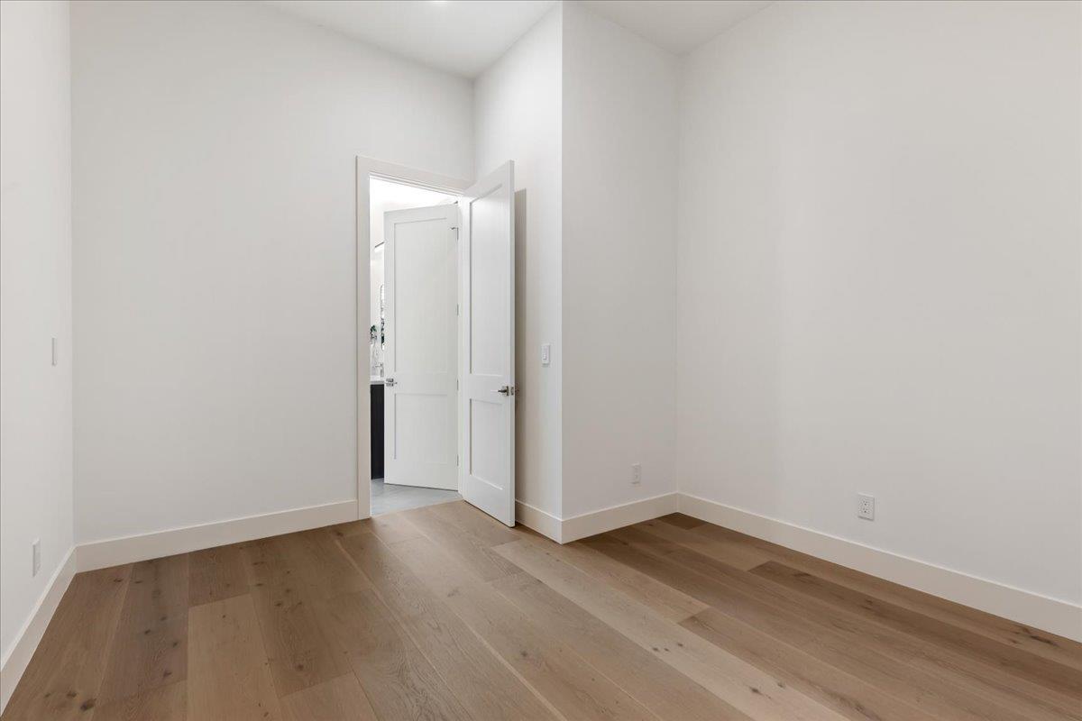 Detail Gallery Image 46 of 82 For 61 Hilltop Dr, San Carlos,  CA 94070 - 5 Beds | 4/2 Baths