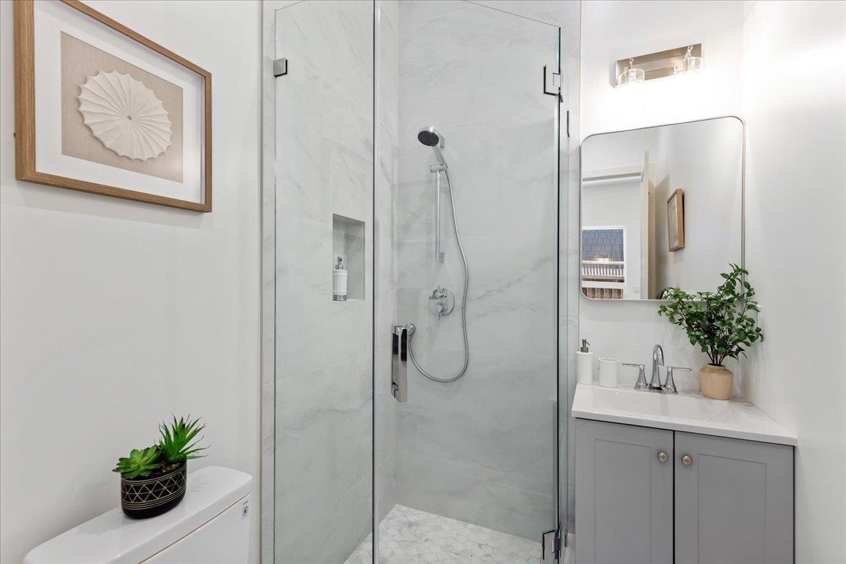 Detail Gallery Image 66 of 82 For 61 Hilltop Dr, San Carlos,  CA 94070 - 5 Beds | 4/2 Baths