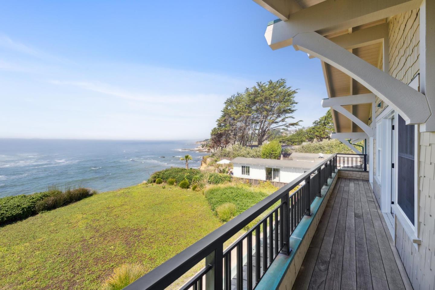 Detail Gallery Image 40 of 76 For 263 Nevada Ave, Moss Beach,  CA 94038 - 4 Beds | 4/1 Baths