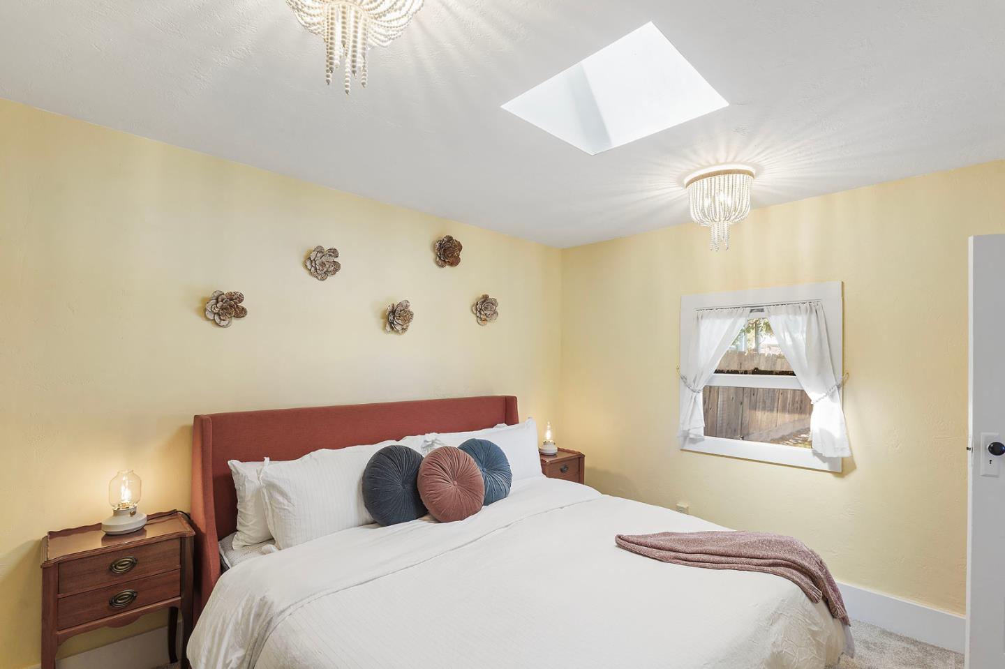 Detail Gallery Image 19 of 27 For 311 Eardley Ave, Pacific Grove,  CA 93950 - 2 Beds | 1 Baths