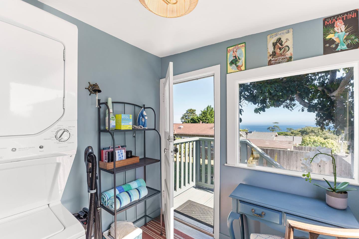 Detail Gallery Image 23 of 27 For 311 Eardley Ave, Pacific Grove,  CA 93950 - 2 Beds | 1 Baths