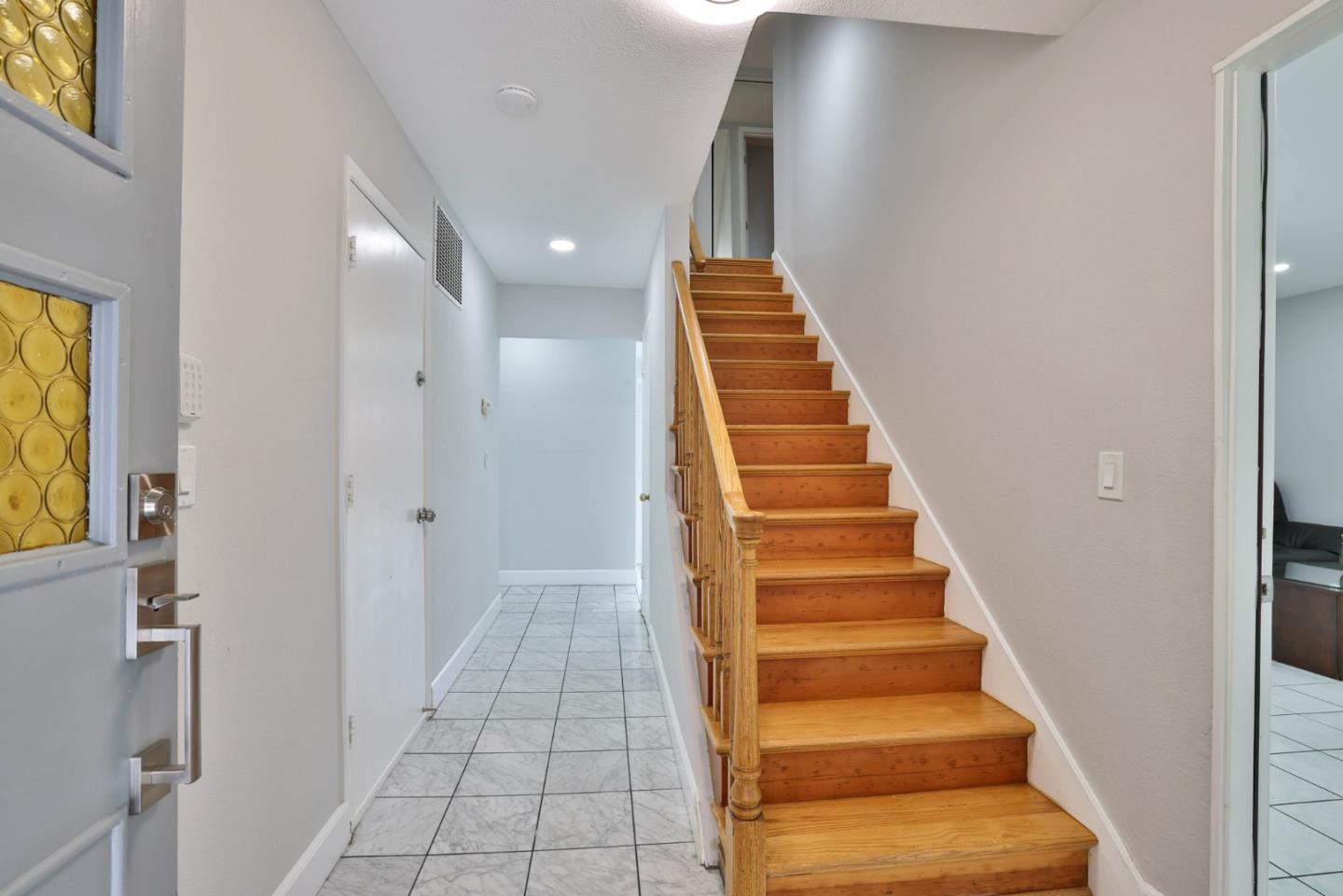 Detail Gallery Image 3 of 24 For 175 Page Mill Dr, San Jose,  CA 95111 - 4 Beds | 2/1 Baths
