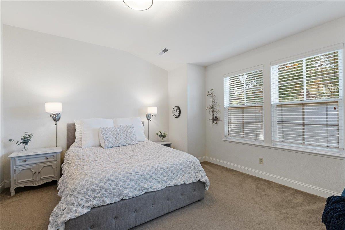 Detail Gallery Image 25 of 38 For 118 Bursar Ln, Santa Cruz,  CA 95060 - 3 Beds | 2/1 Baths