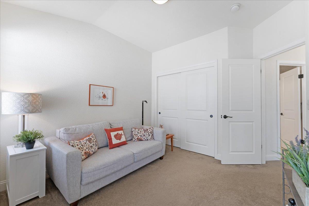 Detail Gallery Image 32 of 38 For 118 Bursar Ln, Santa Cruz,  CA 95060 - 3 Beds | 2/1 Baths