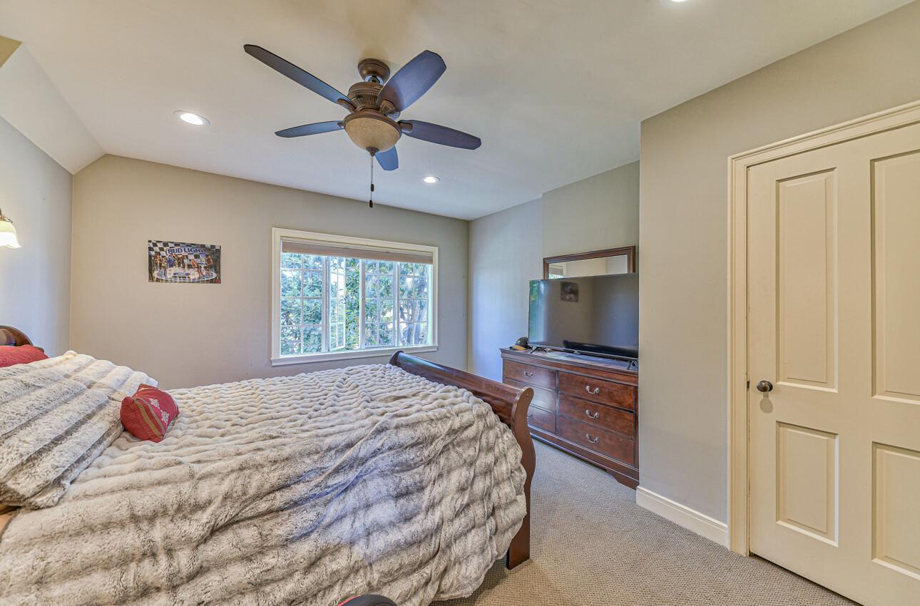 Detail Gallery Image 44 of 46 For 239 Pine St, Salinas,  CA 93901 - 5 Beds | 3/1 Baths