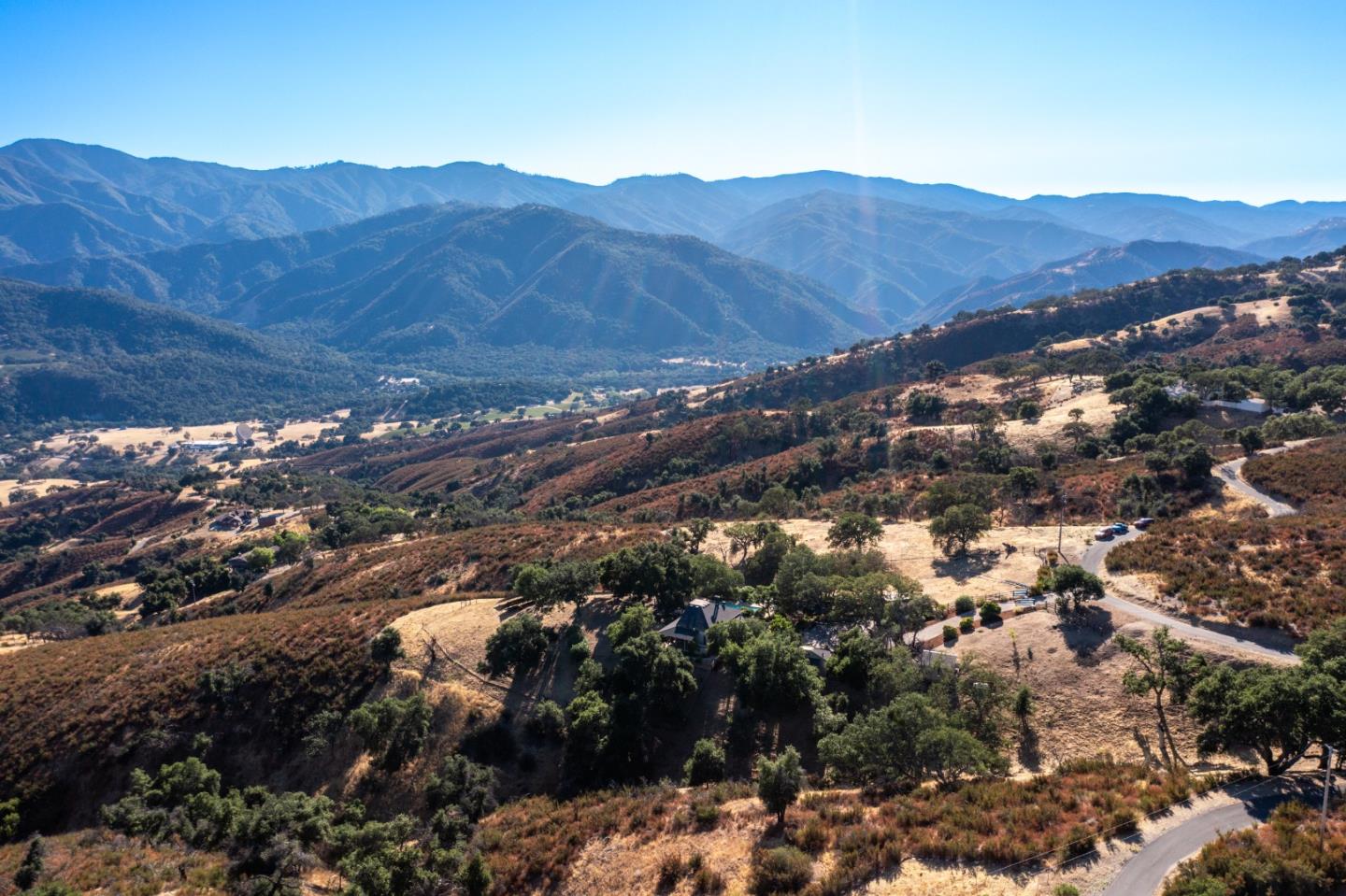 Detail Gallery Image 9 of 71 For 31 Asoleado Pl, Carmel Valley,  CA 93924 - 3 Beds | 3 Baths