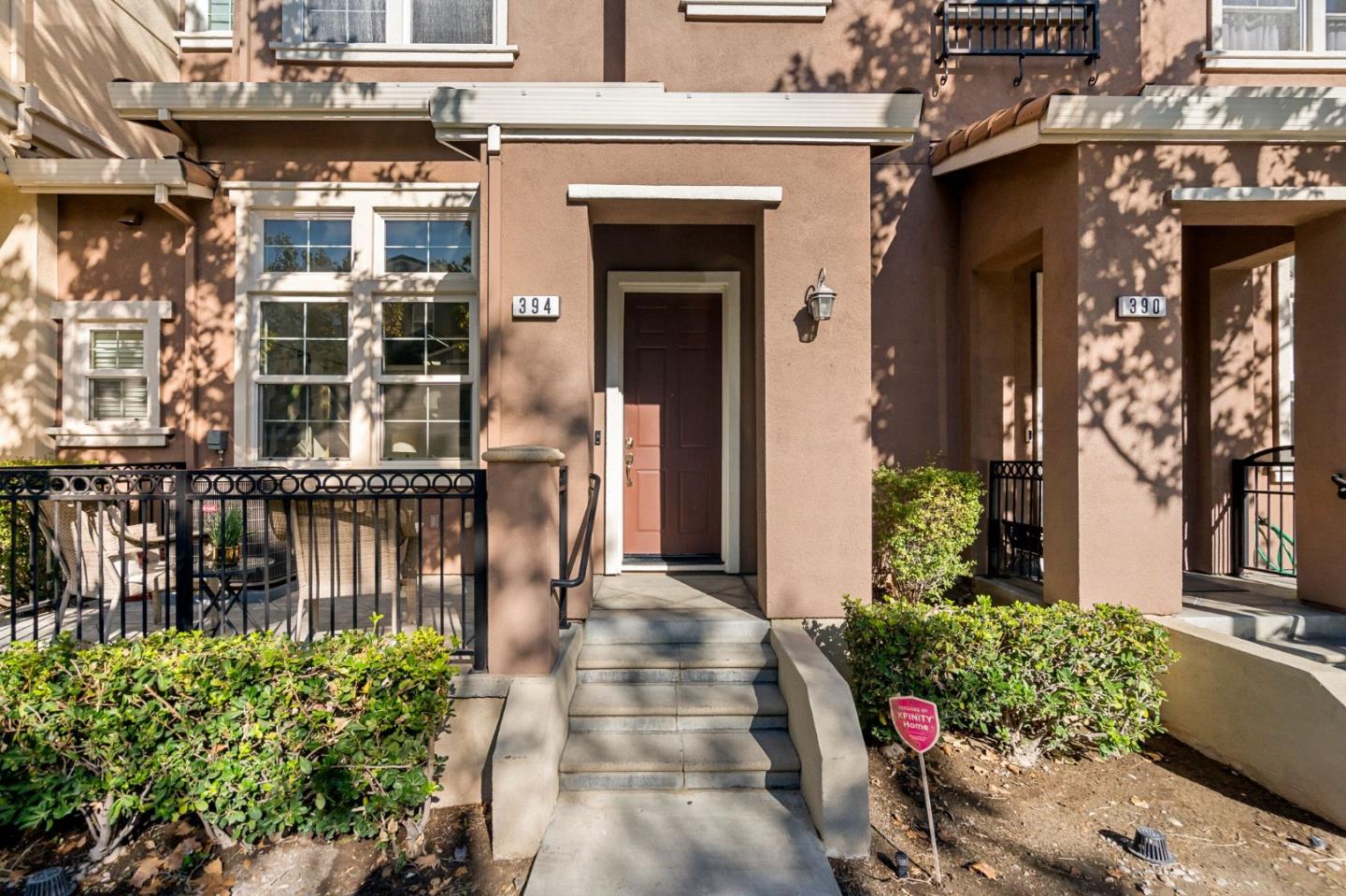 Detail Gallery Image 1 of 1 For 394 Olive Hill Dr, San Jose,  CA 95125 - 2 Beds | 2/1 Baths