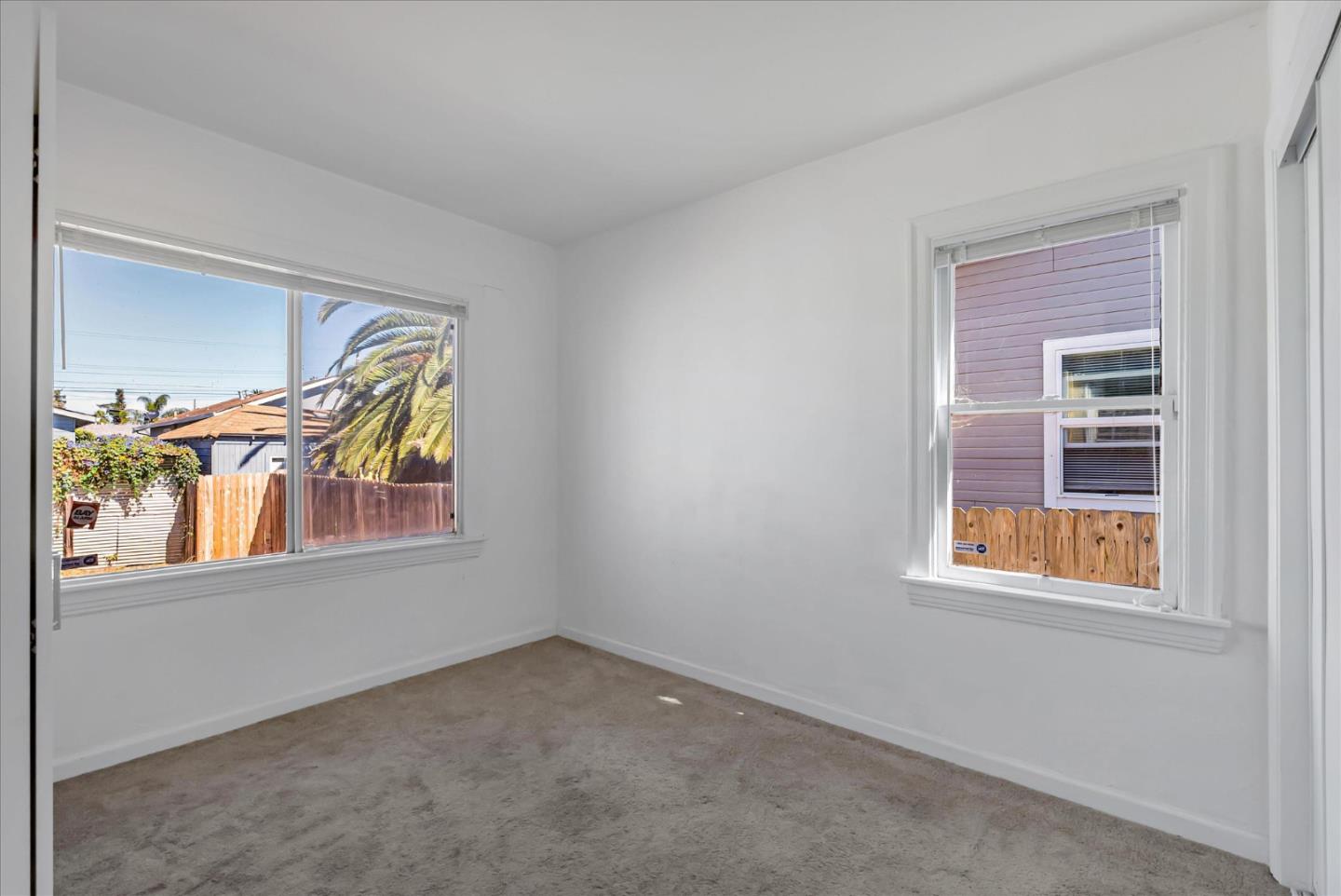 Detail Gallery Image 7 of 16 For 1745 Church St, Oakland,  CA 94621 - 2 Beds | 1 Baths