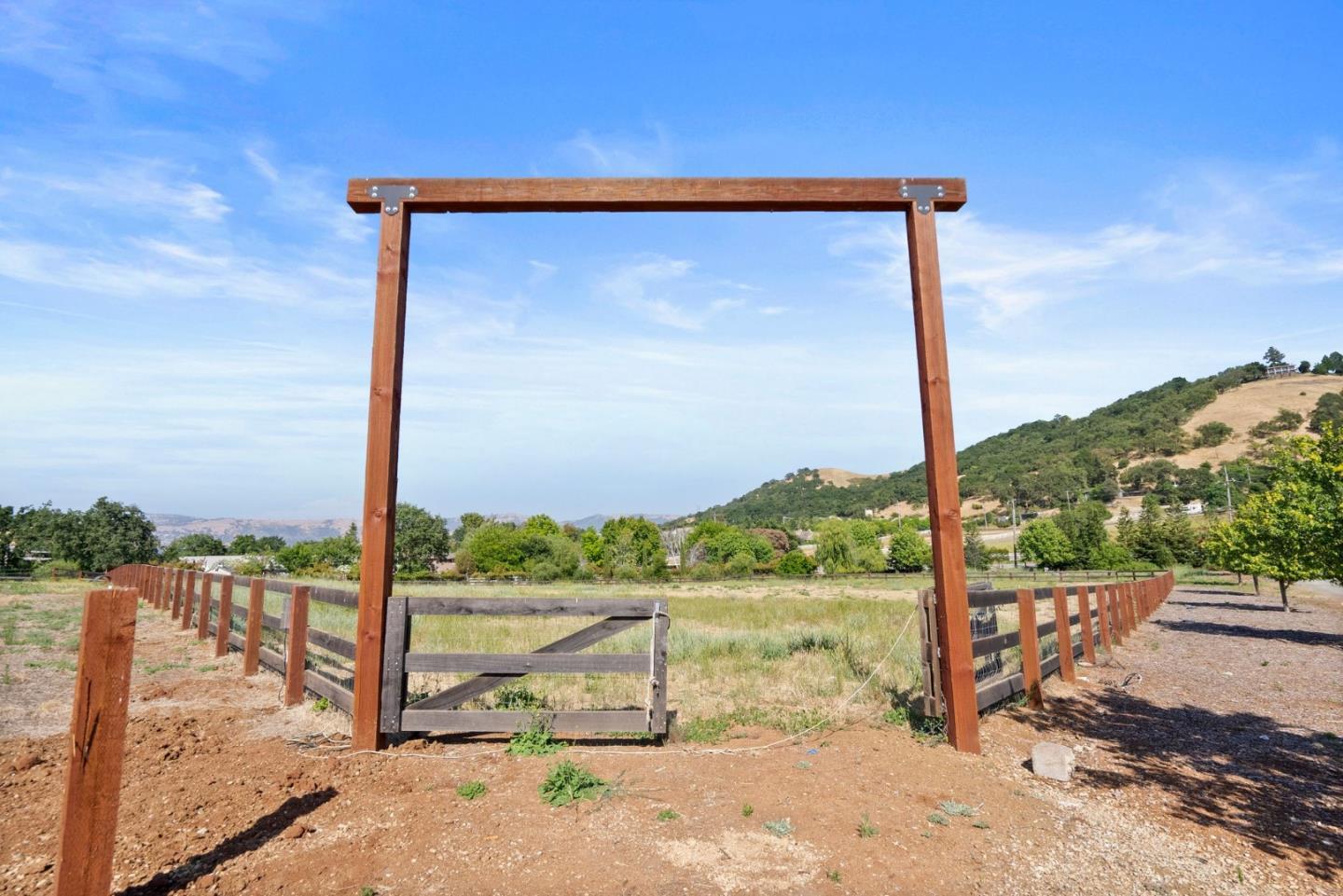 Detail Gallery Image 73 of 79 For 1605 W Edmundson Ave, Morgan Hill,  CA 95037 - 5 Beds | 5/1 Baths