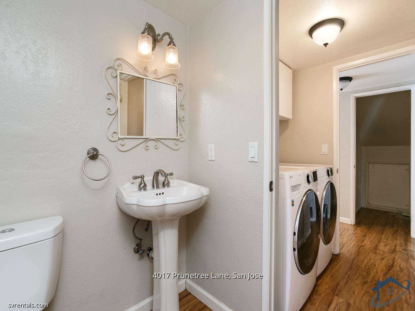 Detail Gallery Image 11 of 22 For 4017 Prunetree Ln, San Jose,  CA 95121 - 4 Beds | 2/1 Baths