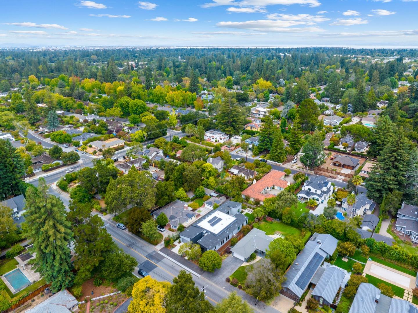 Detail Gallery Image 37 of 37 For 972 Olive St, Menlo Park,  CA 94025 - 4 Beds | 4/1 Baths