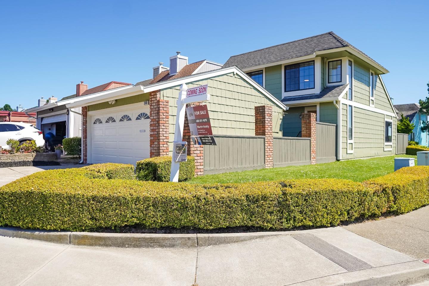 Detail Gallery Image 1 of 31 For 3900 Savannah Ct, South San Francisco,  CA 94080 - 3 Beds | 2/1 Baths