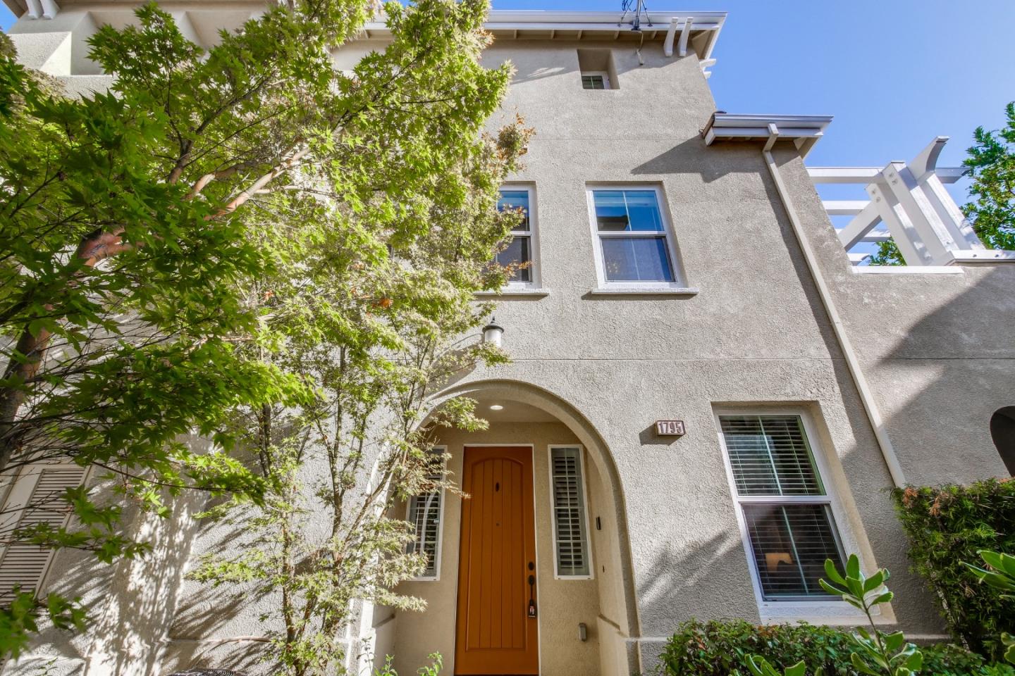 Detail Gallery Image 1 of 1 For 1795 Hillebrant Pl, Santa Clara,  CA 95050 - 3 Beds | 3/1 Baths