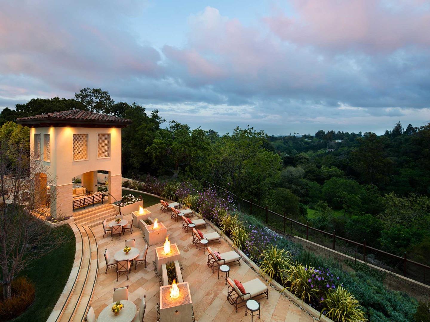 27500 La Vida Real, Los Altos Hills, California 94022, 5 Bedrooms Bedrooms, ,7 BathroomsBathrooms,Residential,For Sale,27500 La Vida Real,ML81979911