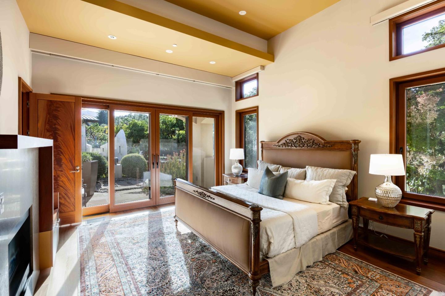 Detail Gallery Image 62 of 80 For 27500 La Vida Real, Los Altos Hills,  CA 94022 - 5 Beds | 7/5 Baths
