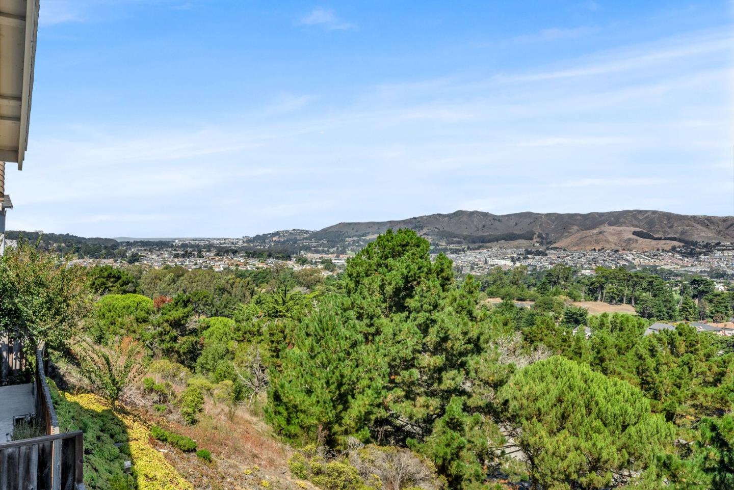 Detail Gallery Image 37 of 64 For 123 Appian Way, South San Francisco,  CA 94080 - 4 Beds | 3 Baths