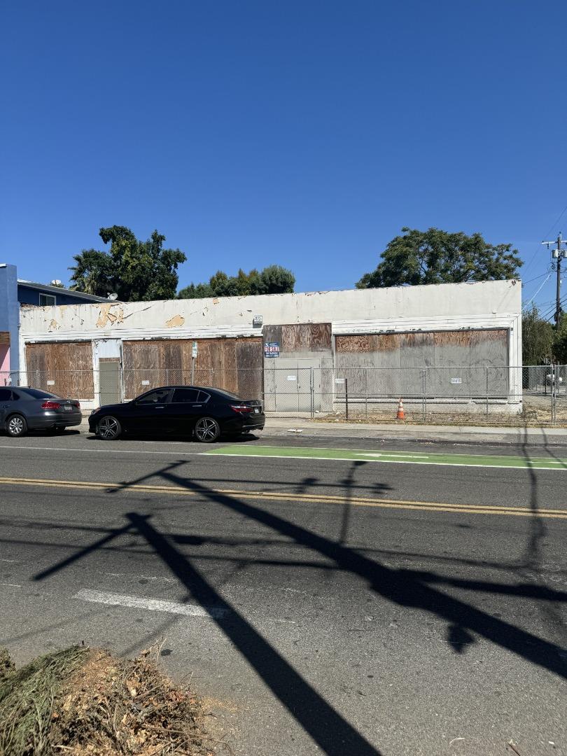 909 Park Avenue, San Jose, CA, 95126