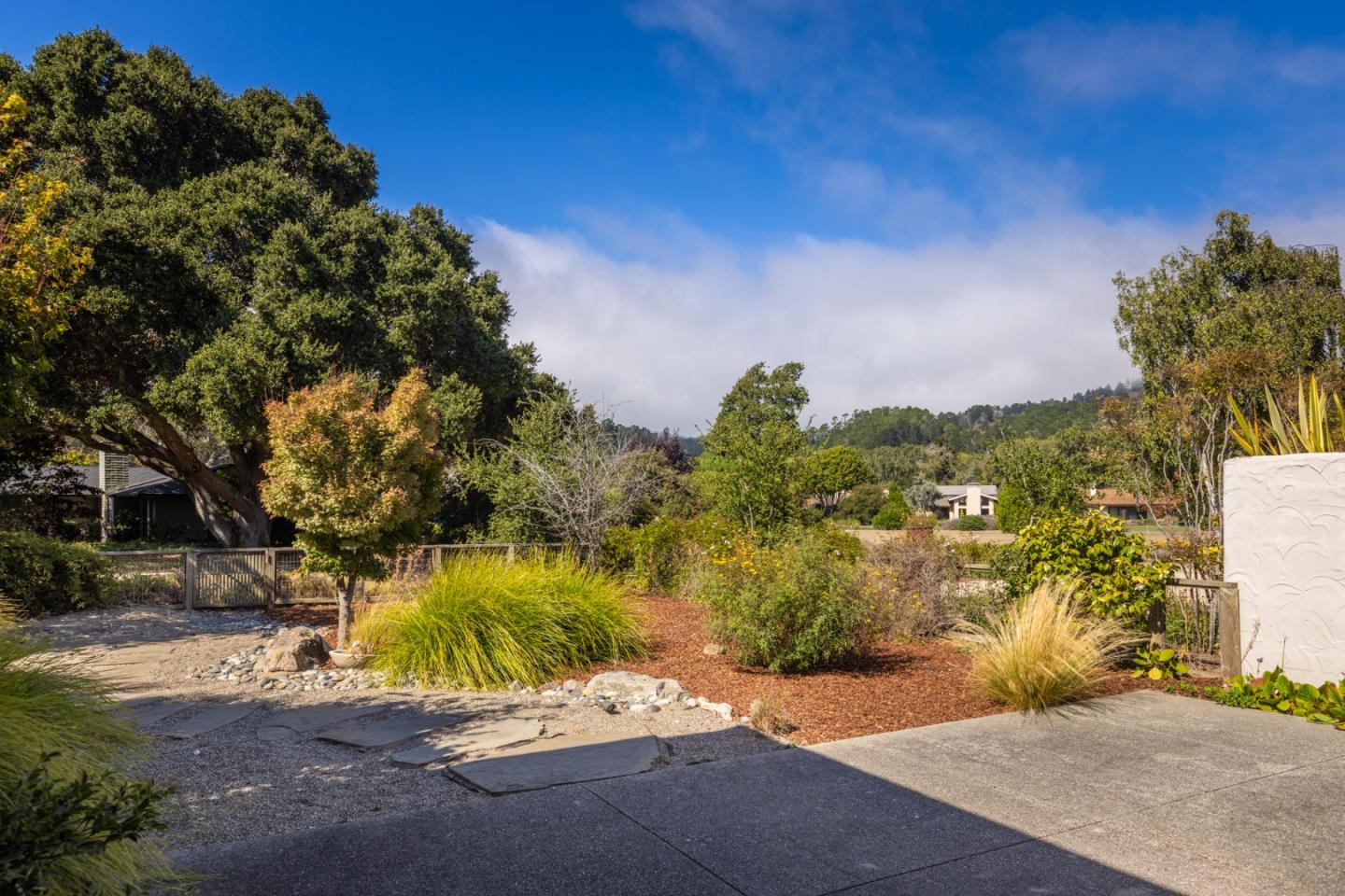 Detail Gallery Image 25 of 31 For 7067 Valley Greens Cir, Carmel Valley,  CA 93923 - 3 Beds | 2 Baths