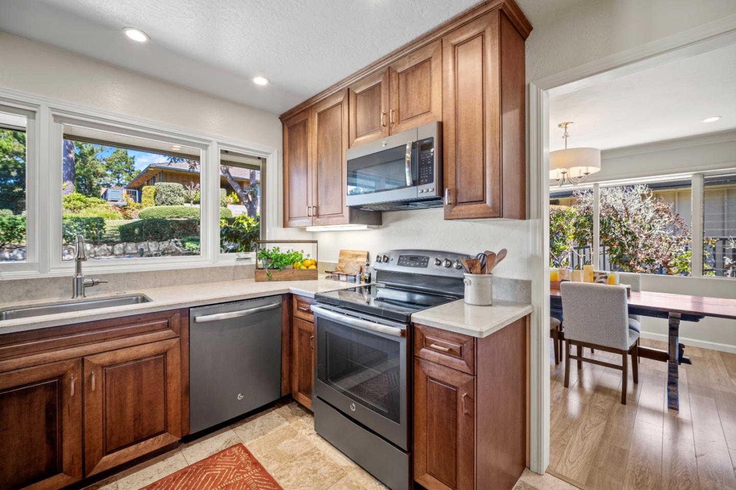 Detail Gallery Image 16 of 26 For 36 Del Mesa Carmel, Carmel,  CA 93923 - 2 Beds | 2 Baths