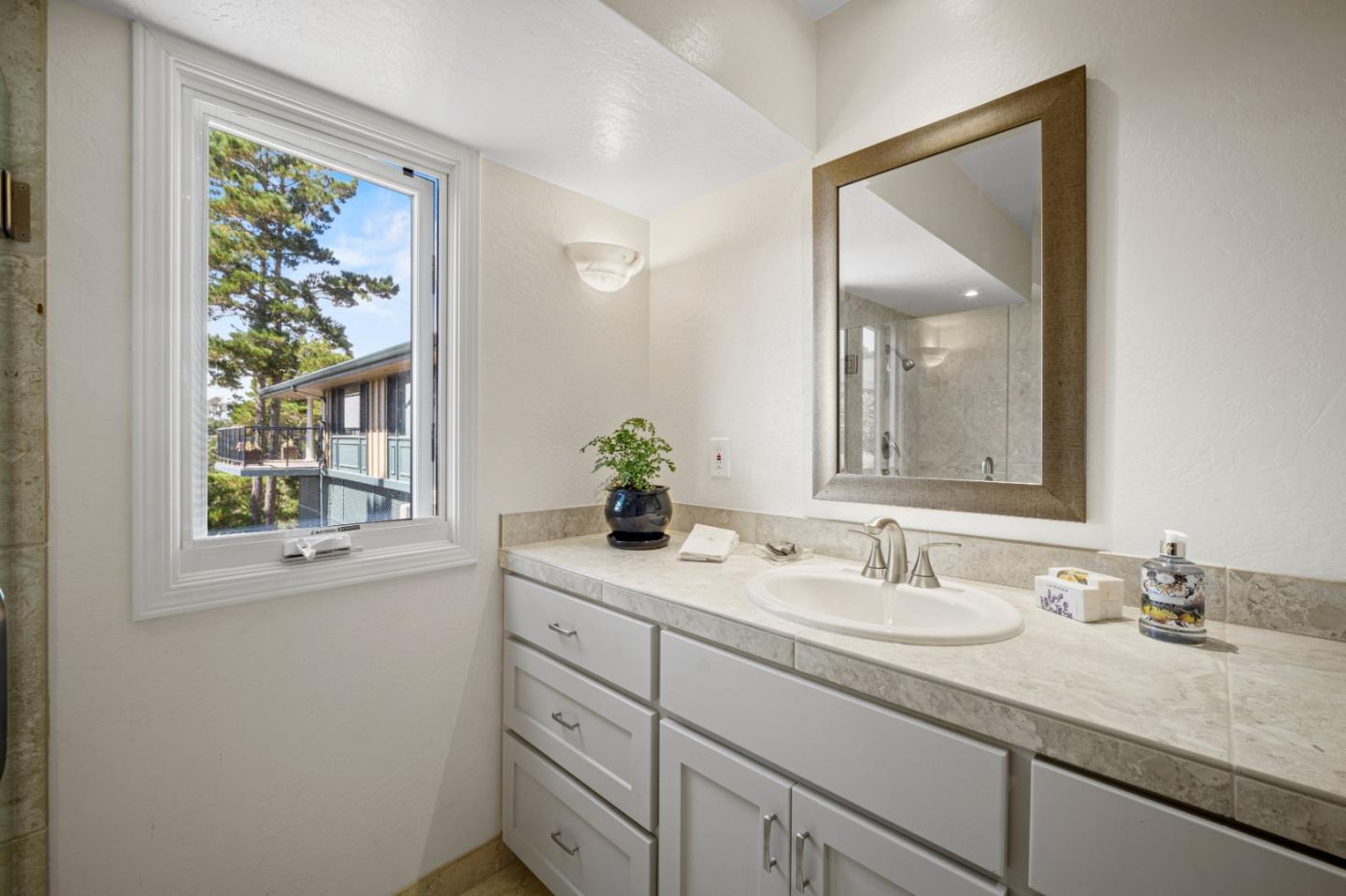 Detail Gallery Image 23 of 26 For 36 Del Mesa Carmel, Carmel,  CA 93923 - 2 Beds | 2 Baths