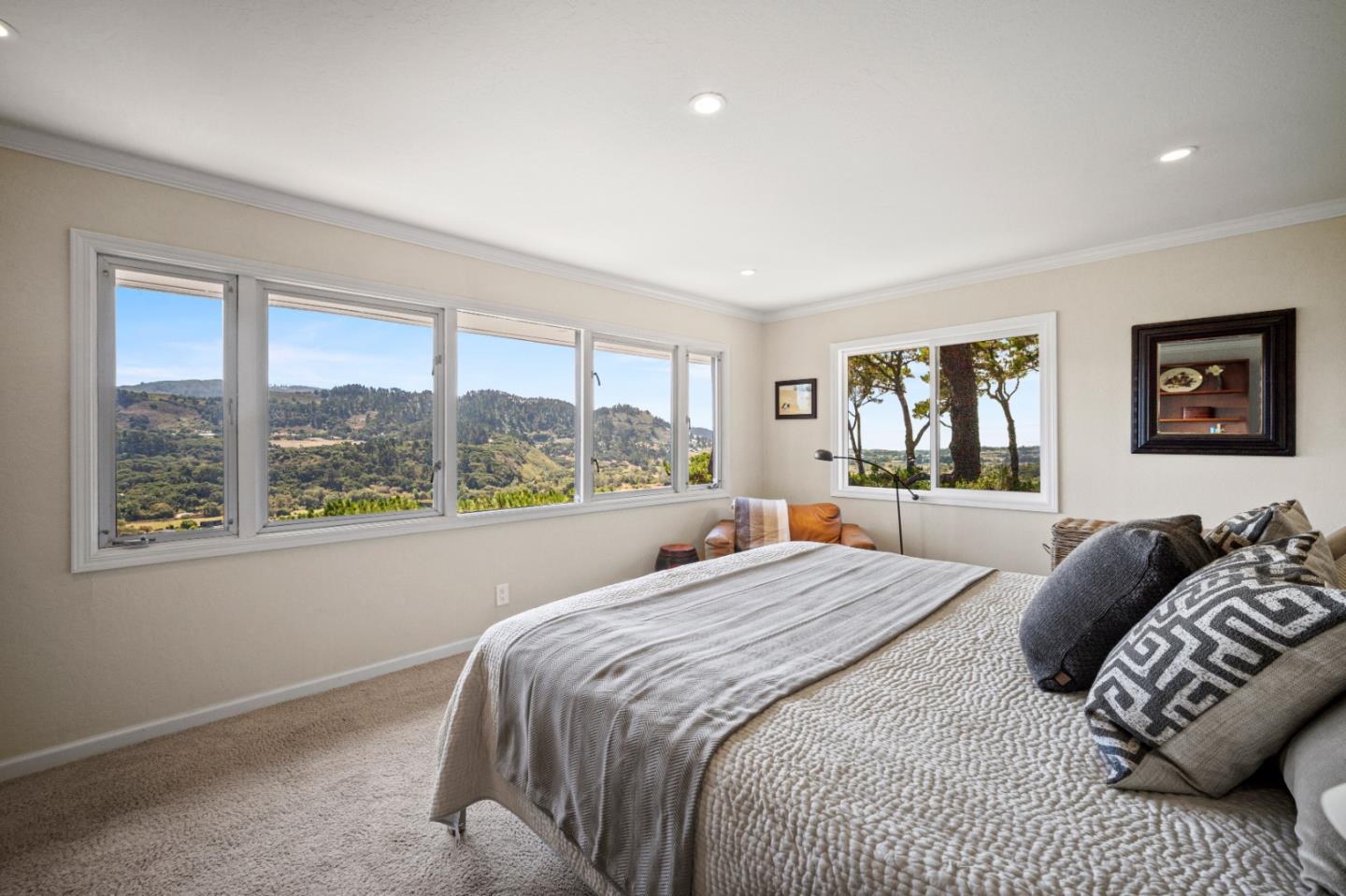 Detail Gallery Image 3 of 26 For 36 Del Mesa Carmel, Carmel,  CA 93923 - 2 Beds | 2 Baths