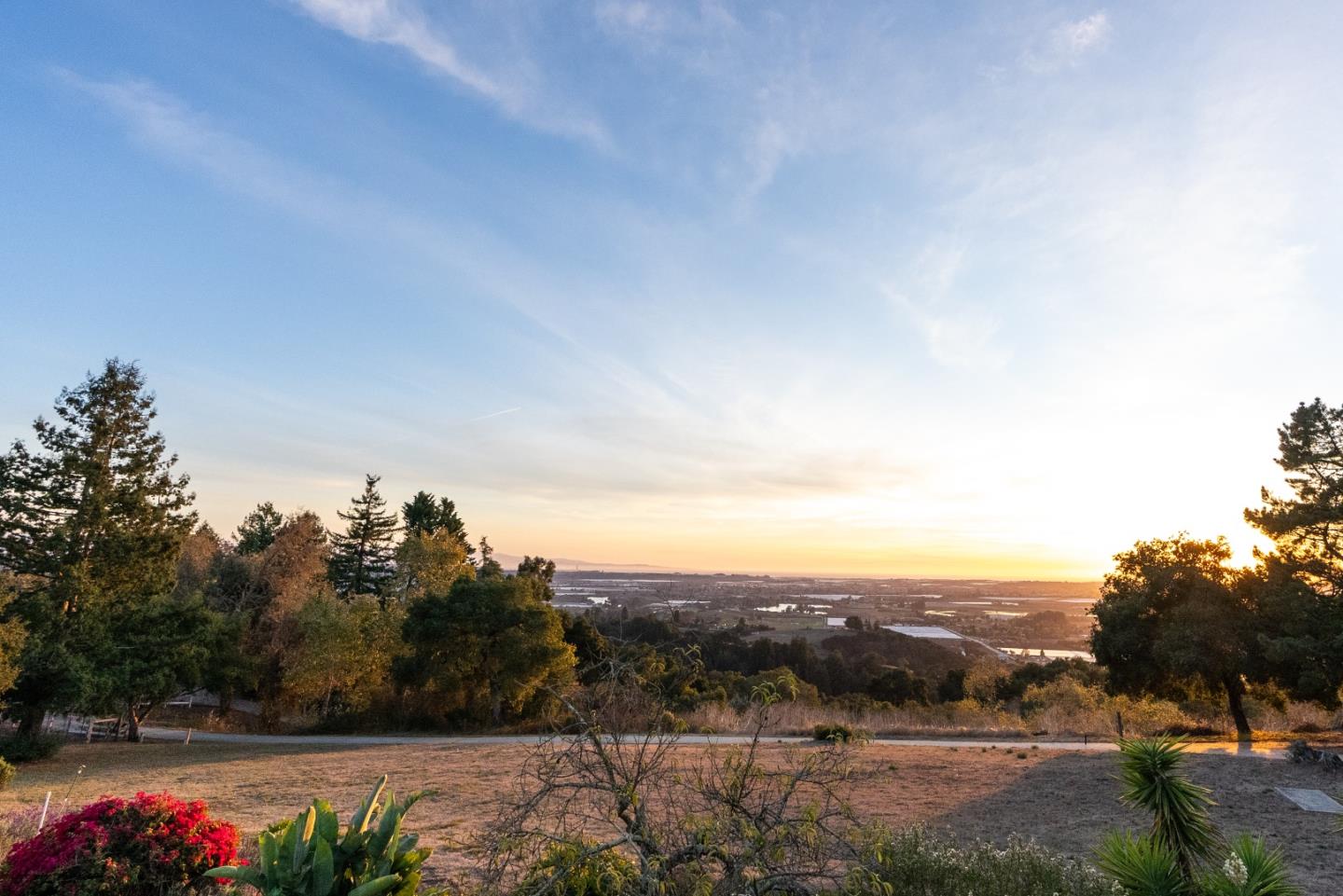 Detail Gallery Image 69 of 88 For 911 Fallowfield Ln, Watsonville,  CA 95076 - 5 Beds | 4/1 Baths