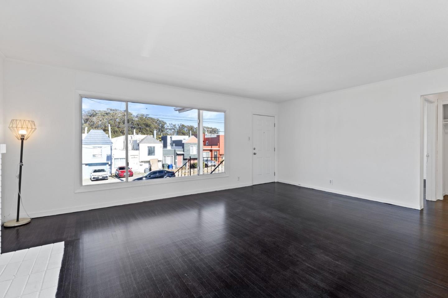 Detail Gallery Image 7 of 21 For 148 a St, South San Francisco,  CA 94080 - 2 Beds | 1 Baths