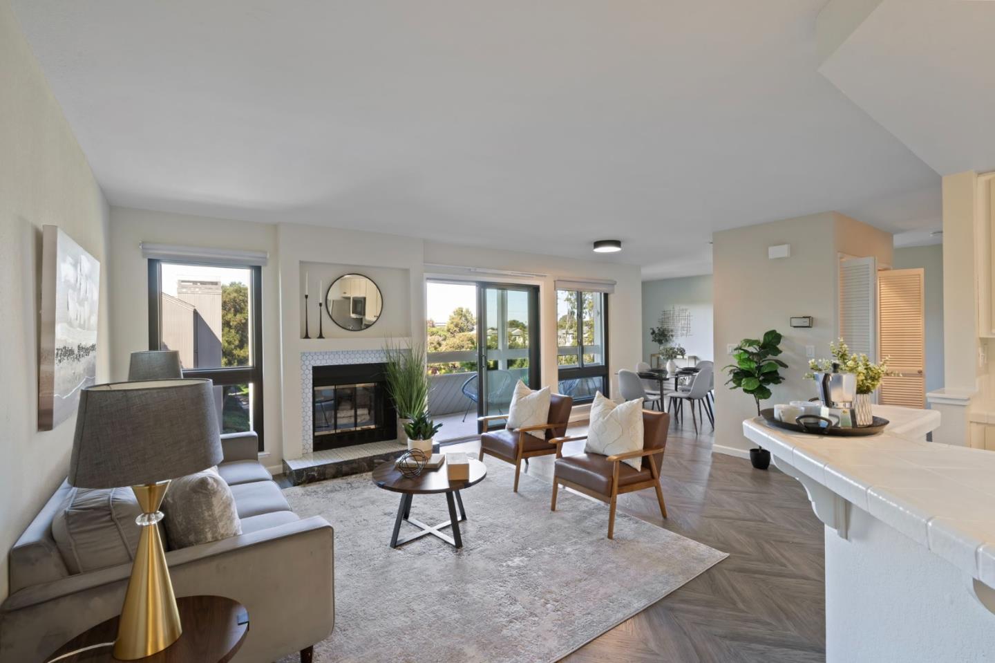 Detail Gallery Image 1 of 30 For 840 Sea Spray Ln #316,  Foster City,  CA 94404 - 1 Beds | 1 Baths