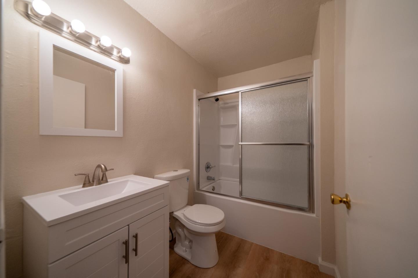 Detail Gallery Image 12 of 30 For 328 Northbank Ct #67,  Stockton,  CA 95207 - 2 Beds | 1 Baths