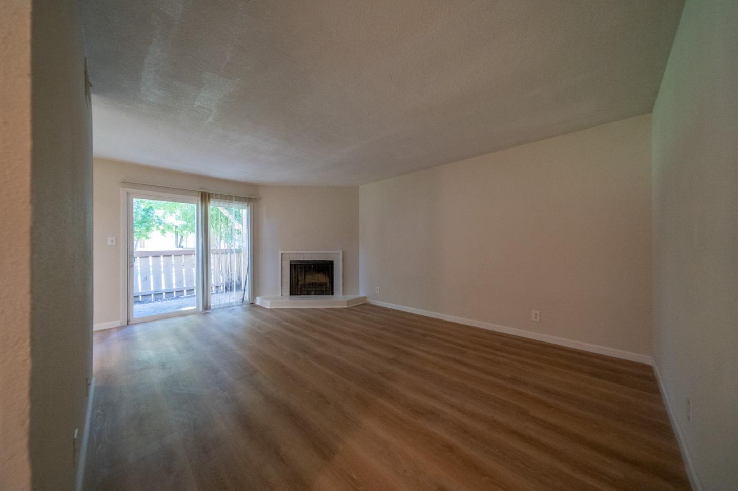 Detail Gallery Image 16 of 30 For 328 Northbank Ct #67,  Stockton,  CA 95207 - 2 Beds | 1 Baths