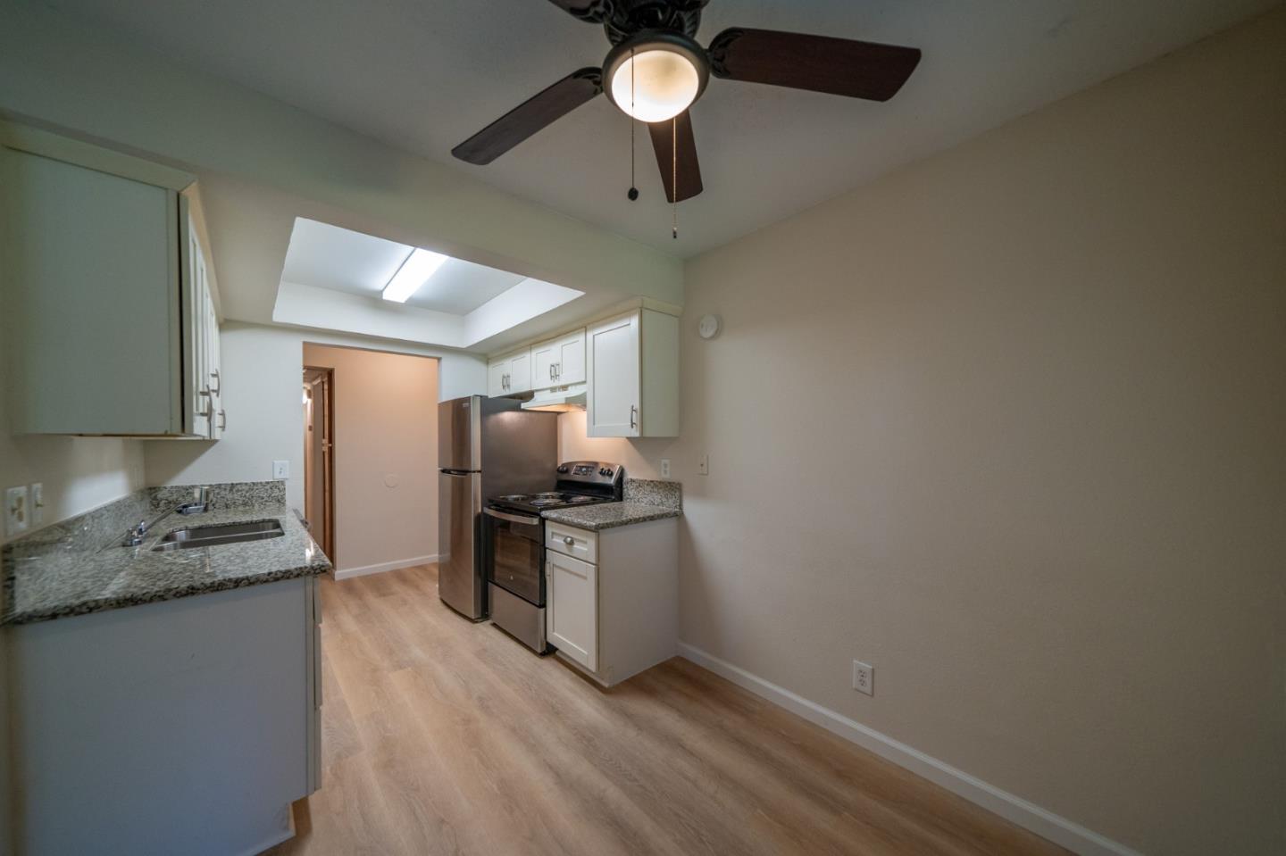 Detail Gallery Image 21 of 30 For 328 Northbank Ct #67,  Stockton,  CA 95207 - 2 Beds | 1 Baths