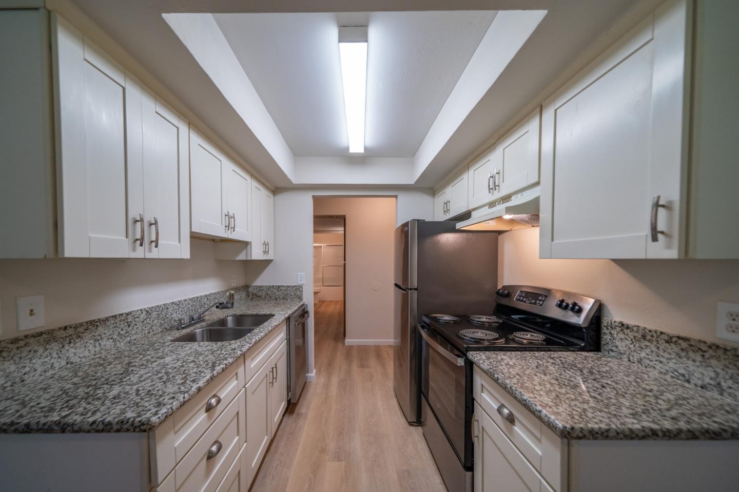 Detail Gallery Image 7 of 30 For 328 Northbank Ct #67,  Stockton,  CA 95207 - 2 Beds | 1 Baths