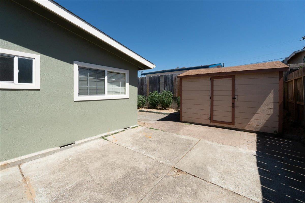 Detail Gallery Image 16 of 19 For 1342 Vallejo St, Seaside,  CA 93955 - 3 Beds | 1/1 Baths