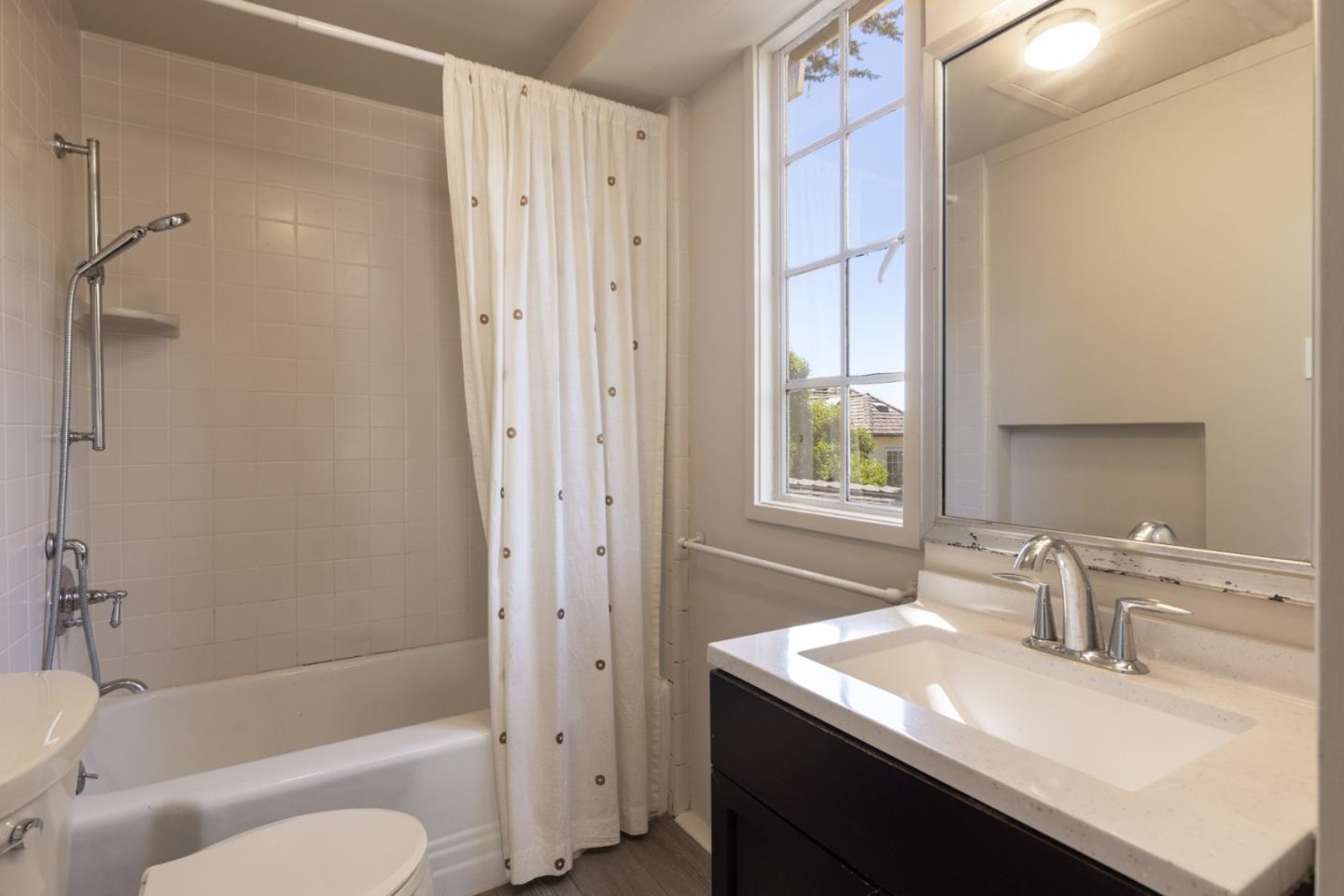 Detail Gallery Image 6 of 6 For 24752 San Carlos, Carmel,  CA 93923 - 0 Beds | 1 Baths