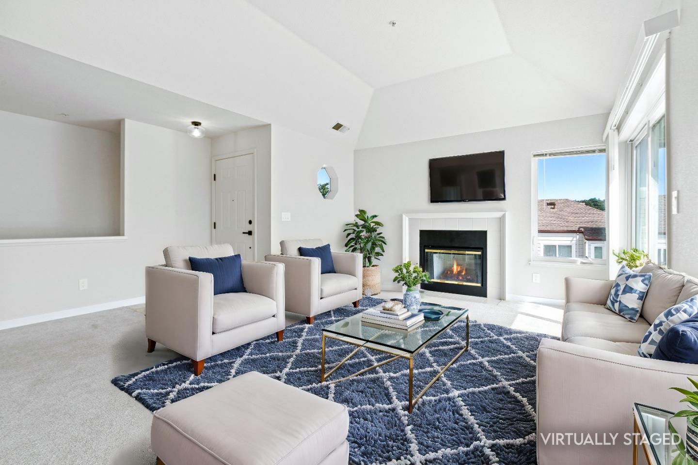 Detail Gallery Image 1 of 43 For 825 Mountain View Dr #1,  Daly City,  CA 94014 - 2 Beds | 2 Baths