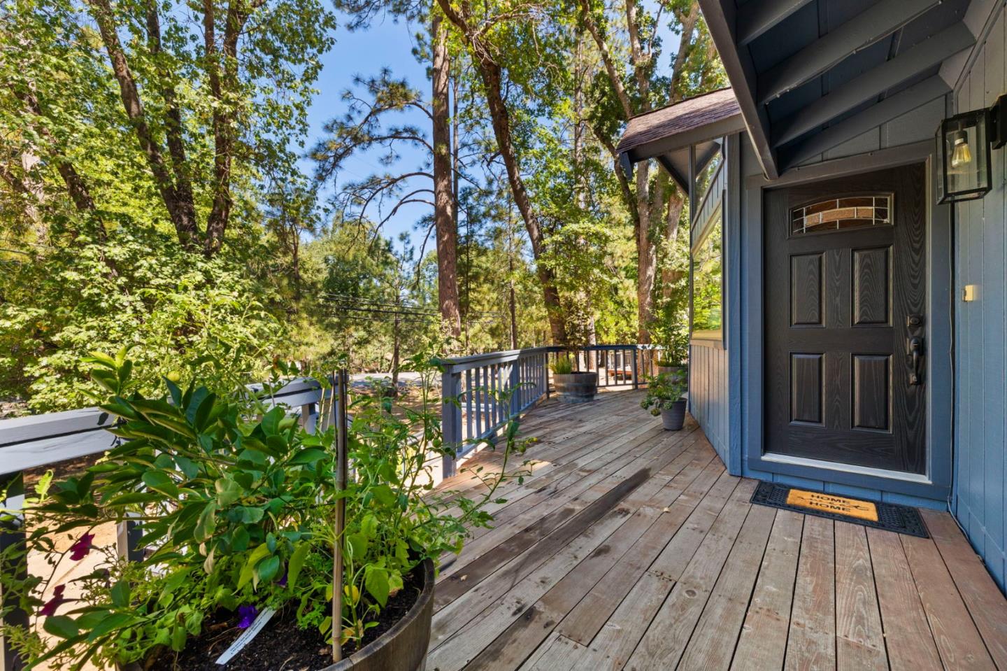 Detail Gallery Image 24 of 37 For 19271 Pine Mountain Dr, Groveland,  CA 95321 - 3 Beds | 2 Baths