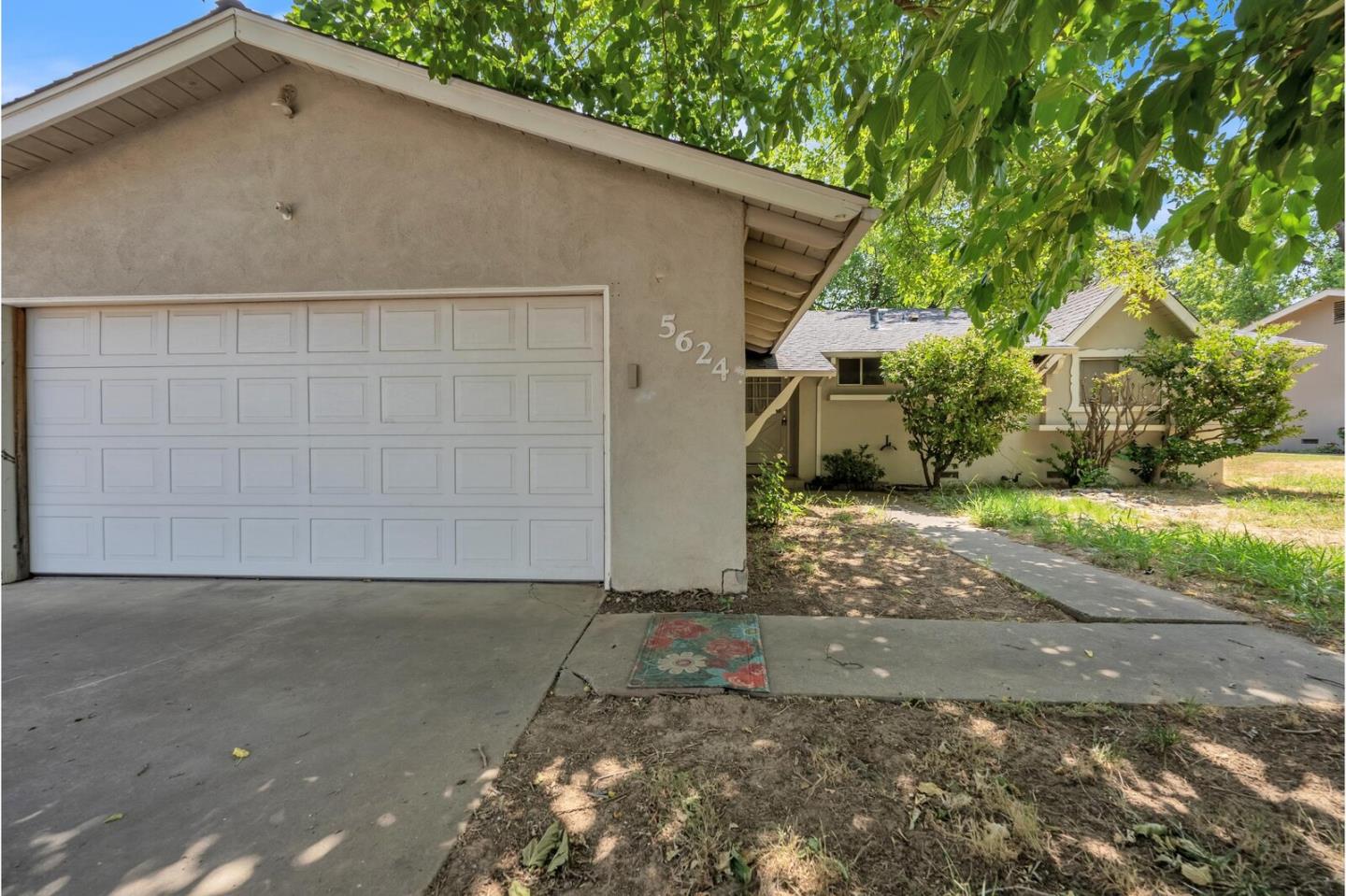 Detail Gallery Image 3 of 32 For 5624 Pecan Ave, Orangevale,  CA 95662 - 3 Beds | 2 Baths