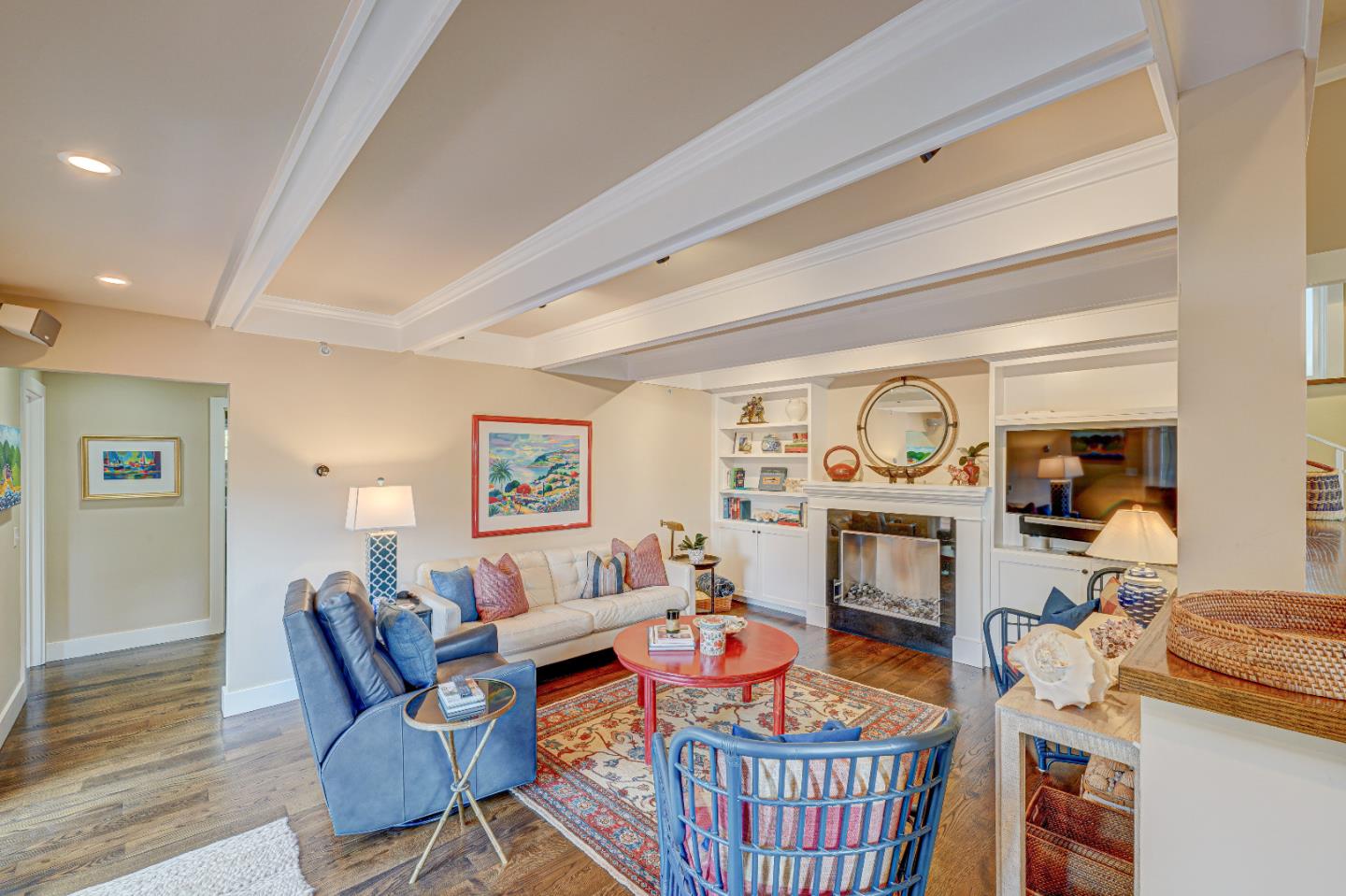 Detail Gallery Image 5 of 34 For 2 Nw 5th & Lincoln, Carmel,  CA 93921 - 3 Beds | 2 Baths