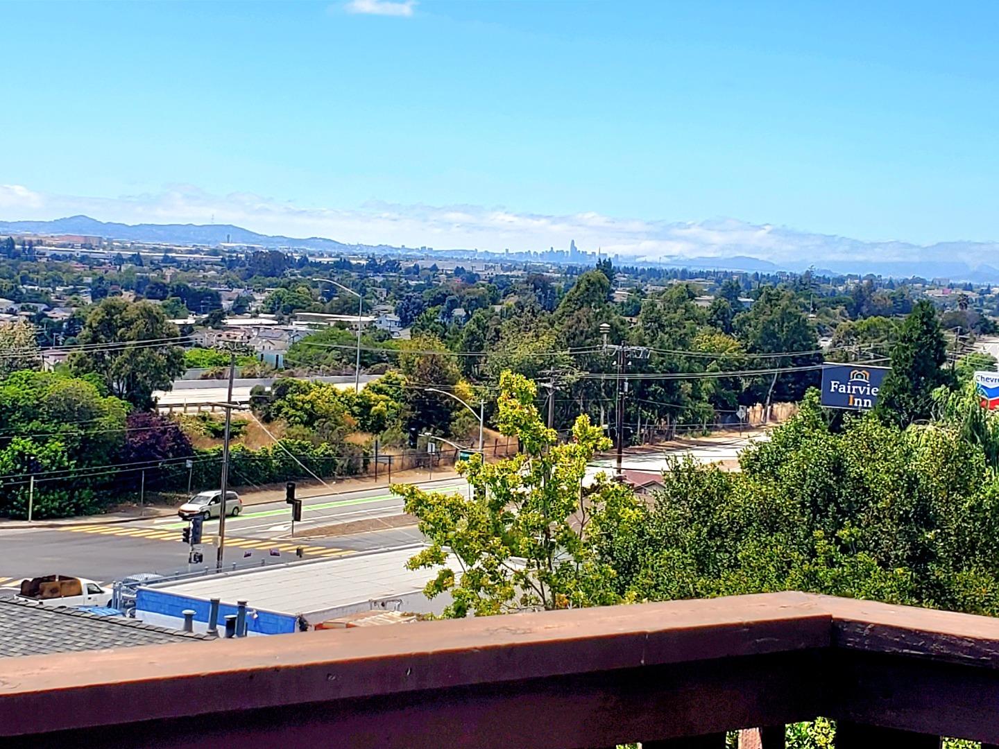 Detail Gallery Image 10 of 10 For 16451 Saratoga St 306w,  San Leandro,  CA 94578 - 2 Beds | 1/1 Baths