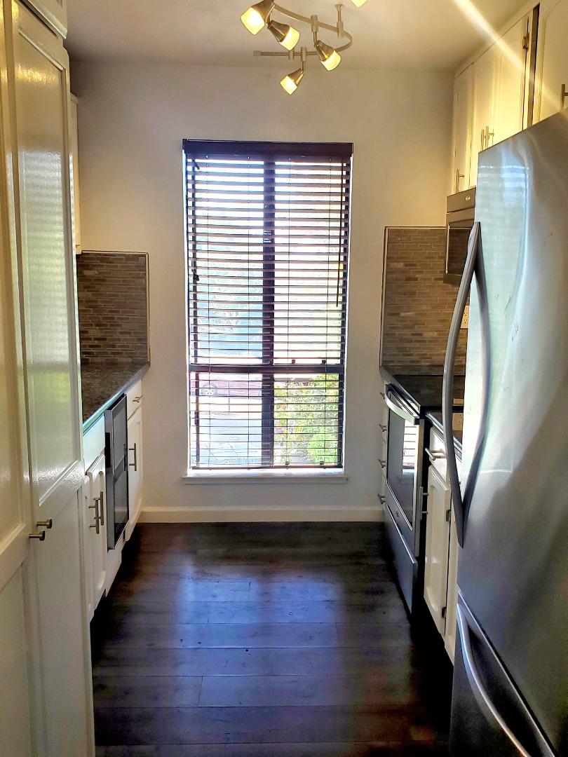 Detail Gallery Image 6 of 10 For 16451 Saratoga St 306w,  San Leandro,  CA 94578 - 2 Beds | 1/1 Baths